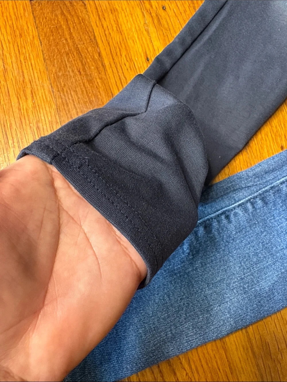 2 pants Old Navy and Gap Kids 👧 Black and Blue Jeans with Heart Knee Patch